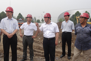 徐鵬強董事長(cháng)陪同劉曙光市長(cháng)視察兩岸交流中心工程
